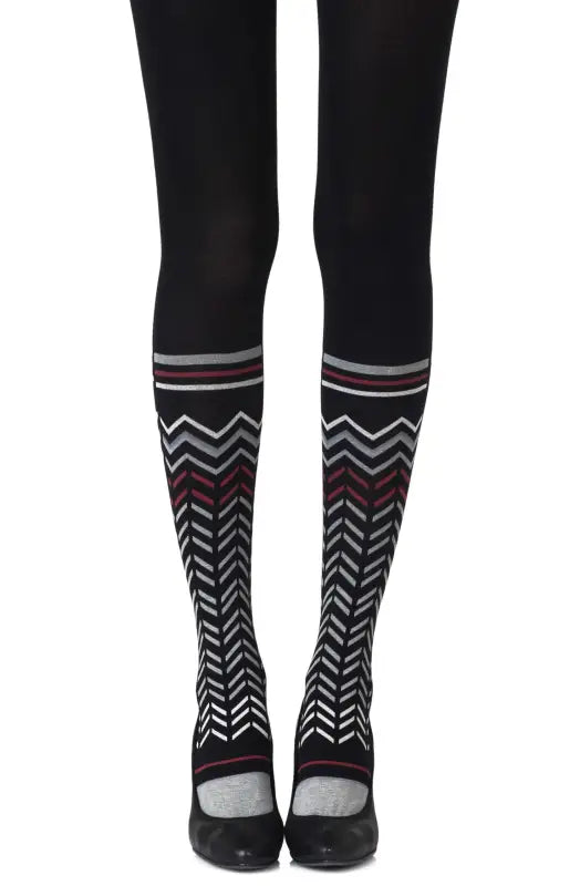 Embrace Coachella Vibes with Zohara Zig Zag Walk Black Print Tights