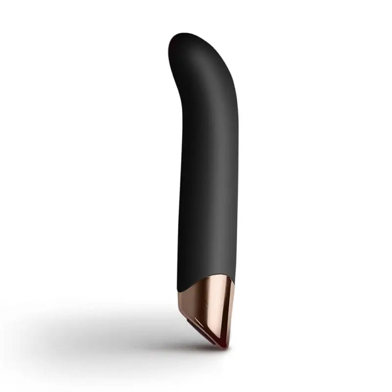 Experience Bliss with the Chaiamo G-Spot Vibrator’s Ergonomic Angled Design