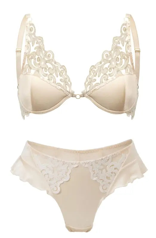 Experience Elegance with the Confidante Amber Moon Delicate Underwired Bra