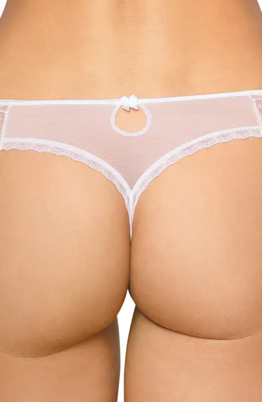 Experience Luxurious Comfort with Roza Anuk Thong White