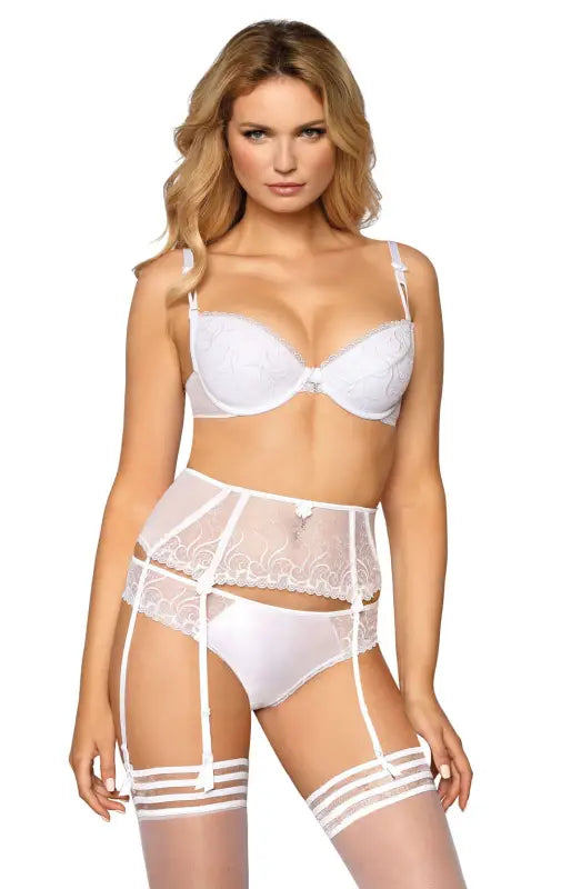 Experience Luxury with the Roza Anuk Suspender Belt in White