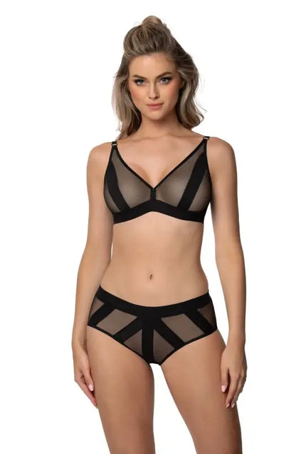 Unveil Elegance with Roza Pasomela Soft Cup Bra in Black